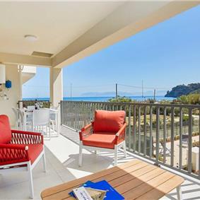 3 bedroom seaside apartments in Sicily, sleeps 6